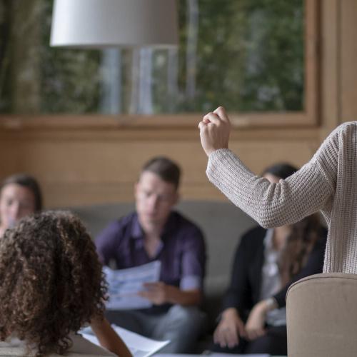 Begeleiding van ondernemersfamilies: zelfvertrouwen putten uit gesprekken met collega's